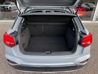 Audi Q2 35 TFSI Advanced edition NL Auto Camera Carplay 17 LMV / 44