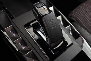 DS 3 Crossback E-Tense Performance Line 50 kWh SOH 99% Stoelverwarming Head-Up / 29