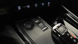 Peugeot 508 SW 1.2 PureTech Allure Pack Business ECC CRUISE NAVI LM CARPLAY. / 40