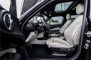 MINI Clubman 1.5 Cooper John Cooper Works  | Pano | 19" | Camera / 10