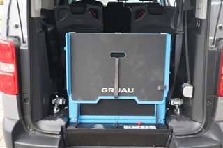 Toyota PROACE Electric Verso LONG EXTRA RANGE DYNAMIC 75KWH 8-PERSOONS ROLSTOELAUTO VERLAAGD-INBOUW-OPRIJPLAAT 2x SCHUIFDEUR / 11