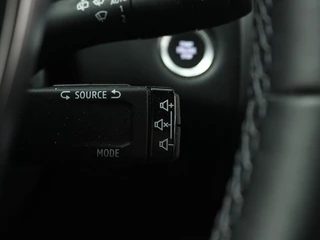 Renault Captur 1.0 TCe 90 techno All season | Camera | Navigatie | Cruise con / 28