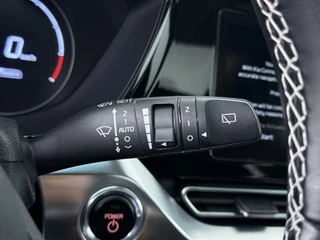 Kia e-Niro DynamicPlusLine 64 kWh - SOH 96,0% - Schuif-/kanteldak - Stoel-/stuurverwarming - Navigatie - Cruise Control - Keyless - Fabrieksgarantie tot 07-2028 / 27