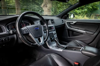 Volvo V60 Cross Country 2.0 T5 Summum  BLIS Memory Sportstoel Trekhaak / 6