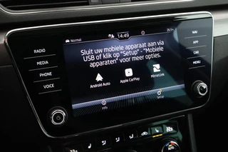 Skoda Superb Combi 1.4 TSI 218pk iV Business Edition Trekhaak Memory Stoelverwarming Virtual Cockpit Navigatie / 25