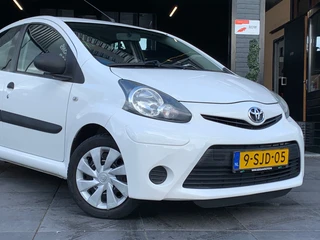 Toyota Aygo 1.0 VVT-i Comfort|Trekhaak|Airco|El.Ramen|5 deur / 4