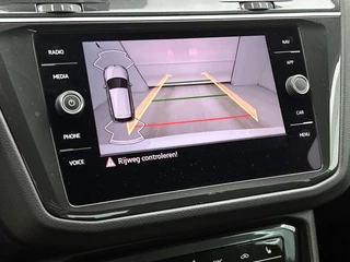 Volkswagen Tiguan 1.5 TSI Life Business | Camera | Stoel-/Stuurverwarming | Adaptive Cruise | CarPlay | / 20