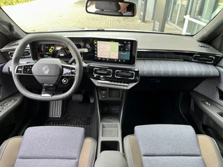 Renault 5 Comfort Range Techno 52 kWh  | V2G | Pack Winter | All Seasons | Two-Tone | Stoel+Stuurverwarming | Navigatie | Climate Control | Apple CarPlay/Android Auto / 2