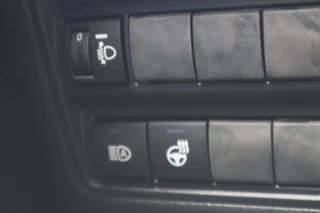 Toyota Yaris HYBRID 115 FIRST EDITION STOEL/STUURVERW DRAADLOOS-LADEN APPLE/ANDROID KEYLESS CLIMA AD-CRUISE 16" LM-VELGEN / 27