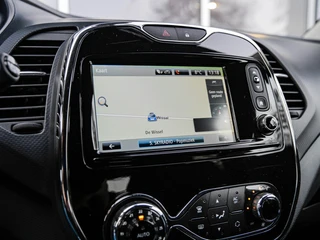 Renault Captur 1.2 TCe Dynamique | Automaat | Navi | Camera | Keyless | Climate control | Trekhaak / 8