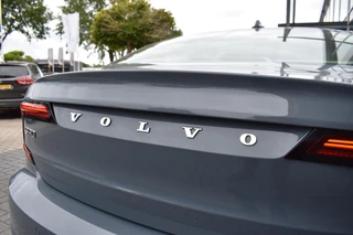 Volvo S90 2.0 T8 AWD Inscription / 13