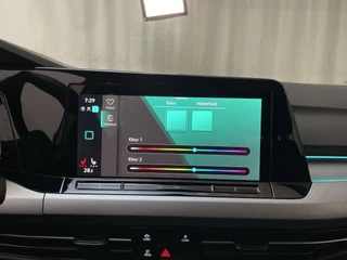 Volkswagen Golf Variant 1.5 TSI Life Business Sfeerverlichting Navigatie Virtual Cockpit Parkeersensoren / 22