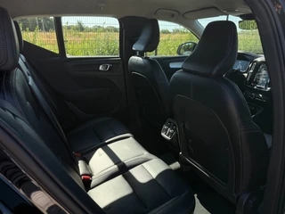 Volvo XC40 2.0 T4 Inscription | PDC | Camera | Carplay | Harman/Kardon | / 27