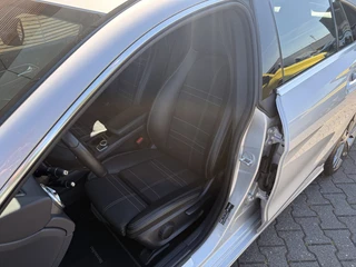Mercedes-Benz CLA Shooting Brake 180 Lease Edition Navi / Clima / Lm Velgen / Half Leer / PDC / 18