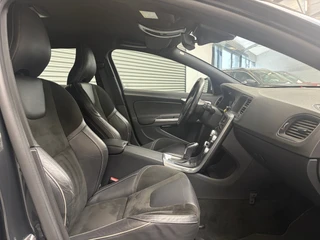 Volvo V60 1.5 T3 R-DESIGN NAVI/PDC/TREKH/STOEL VOORRUIT VERW/enz / 10