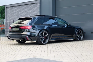 Audi RS6 Avant RS 6 TFSI quattro  | DYNAMIC PLUS | KERAMISCH | CARBON | HUD | B&O | KOELING | NIGHTVISION | 4WIELSTURING | / 66
