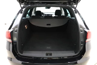 Opel Astra Sports Tourer 1.2 Turbo 130pk Edition 2020 | Navigatie | Achteruitrijcamera | Climate control | LED koplampen | Parkeersensoren | Lichtmetalen velgen | Extra getint glas | Dakrails / 14