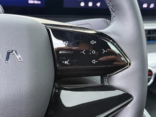 Omoda 9 SHS 1.5T-GDi SHS-P Premium 5p  - FULL OPTIONS - Stoelmassage - Head-up Display - Stoelverkoeling/verwarming - AppleCarplay - Android Auto - - 7 Jaar of 150.000 Fabrieksgarantie / 28
