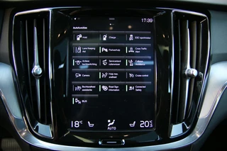 Volvo V60 2.0 T6 TE AWD MomPro / 15