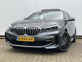 BMW 1 Serie 120i M-Sport Automaat Pano.dak Leer Stoel/Stuurverw HUD Carplay Stoelverw Led VOL! / 33