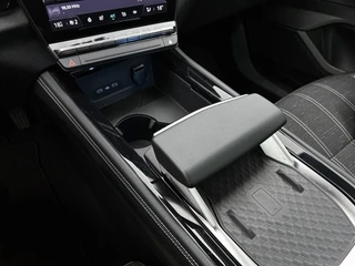Renault Austral 1.3 Mild Hybrid 160 X-Tronic Techno | Trekhaak | Panodak | Stoel-/Stuurverwarming | 360 Camera | / 16