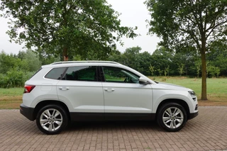 Škoda Karoq 1.5 TSI ACT Business Edition Plus  | LED | ACC | Camera | Trekhaak | CarPlay | Stoelverwarming | / 6