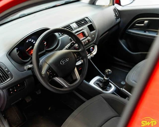 Kia Rio 1.2 CVVT ComfortLine | 5 deurs | Airco | Metallic lak! / 2