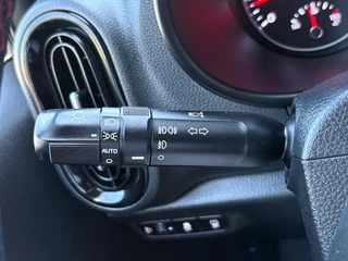 Kia Picanto 1.2 CVVT GT-Line | 84 PK! | Camera | Keyless |Leder | Stoel + Stuurverwarming | Apple Carplay | Android Auto | Lichtmetalen Velgen | / 19
