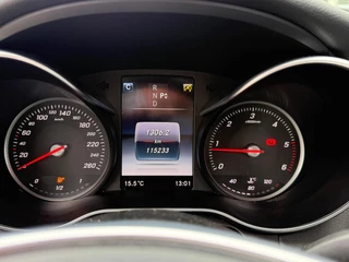 Mercedes C-klasse Cabrio 220d|AMG-Line / 22