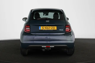 Fiat 500 3+1 Icon 42 kWh Panoramadak Apple CarPlay Camera 16" / 17