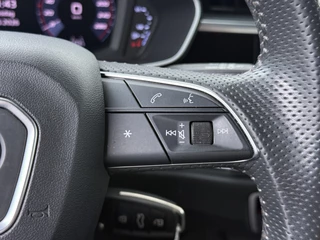 Audi Q3 40 TFSI quattro S Line edition one  - Virtual cockpit - Schuif/kanteldak - Stoelverwarming - Camera - Cruisecontrol - AppleCarplay - Android Auto - Virena Zekerheidspakket 895, - BOVAG Garantie / 28