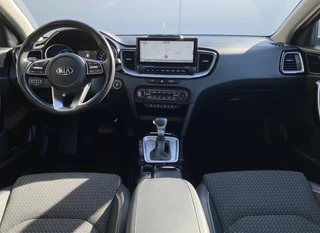 Kia XCeed 1.6 GDi PHEV 140 pk DynamicPlusLine  | navigatie | stoel/stuurverwarming | camera | keyless go | incl. winterset / 15