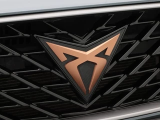 CUPRA Formentor 1.4 e-Hybrid 204 Pk / 12