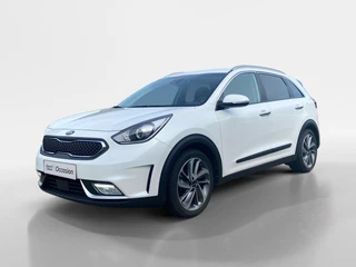 Kia Niro 1.6 GDi Hybrid ExecutiveLine | Dodehoekdetectie | Lederen bekleding | Stoelverwarming en ventilatie | 18 inch LM-velgen | Elektr. stoel | Parkeercamera |