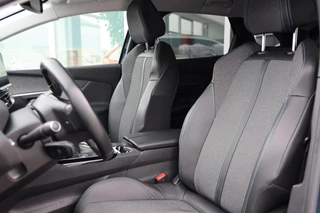 Peugeot 3008 1.2 PureTech Blue Lease Allure|Virtual|Trekhaak|Apple carplay/Android auto| / 7
