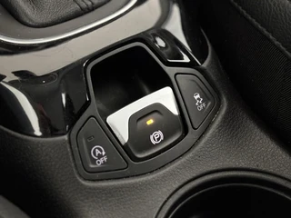 Jeep Compass 1.3T Night Eagle Liberty Edition | Apple/Android | Dealer-Onderhouden | Trekhaak / 29