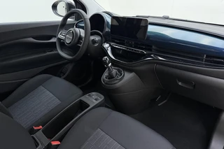 Fiat 500 1.0 Hybrid Icon | DEMO | Cruise control | Parkeersensoren | Hybride | Climate control / 4