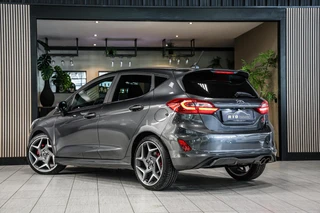 Ford Fiesta 1.5 EcoBoost ST-3 Performance|Recaro|B&O|Carplay|Winterpakket|Camera| / 4
