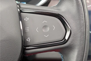 Lynk & Co 01 1.5 261PK PHEV Panorama 360 Camera Apple Carplay Android Auto / 28