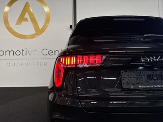 Lynk & Co 01 1.5 PHEV MY23 | 6,6 KWH | PANO | ZWARTE HEMEL |360 / 19