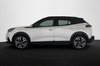 Peugeot e-2008 EV GT Pack 50 kWh Panoramadak Adaptieve Cruise Stoelverwarming / 34