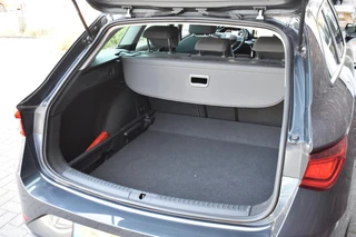 SEAT Leon Sportstourer 2.0 TDI Style Business Intense / 14