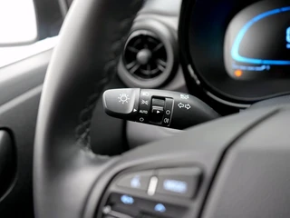 Hyundai i10 1.0 Comfort Smart 5zits Navi | Sportvelgen | Private lease 339 pm / 21