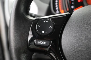 Toyota Aygo 1.0 VVT-i x-play  5 Deurs, Camera, / 17