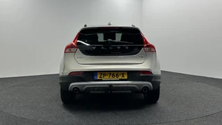 Volvo V40 Cross Country 1.5 T3 Polar+ Luxury LEER PANO NAVI TREKHAAK ECC CRUISE LM. / 8