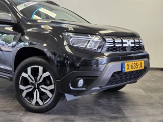 Dacia Duster 1.3 TCe 150 Journey  Navigatie CruiseControl Trekhaak / 2