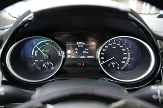 Kia XCeed 1.6 GDI PHEV DYNAMIC Carplay, Stoelverwarming , Navi, Plugin / 7