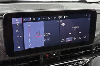 Fiat 500e La Prima 42 kWh Pano Leder Stoelverwarming JBL Camera Apple CarPlay / 23