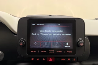 Fiat Panda 1.0 Hybrid Pandina Cross | Airco | Apple Carplay/Android Auto | Bluetooth | Cruise control | DAB+ | Lichtmetalen velgen | Parkeersensoren | Hoge zit / 23