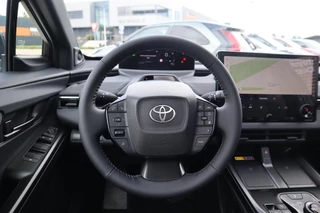 Toyota C-HR+ EXECUTIVE AWD 77KWH NIEUW&DIRECT LEVERBAAR! PANODAK BLIND-SPOT P-SENSOREN 360°CAMERA STOEL/STUURVERW. WARMTEPOMP EL-ACHTERKLEP / 23